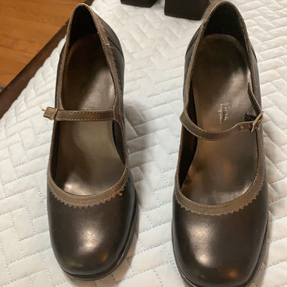 Vintage Two Lips Wedge Heels